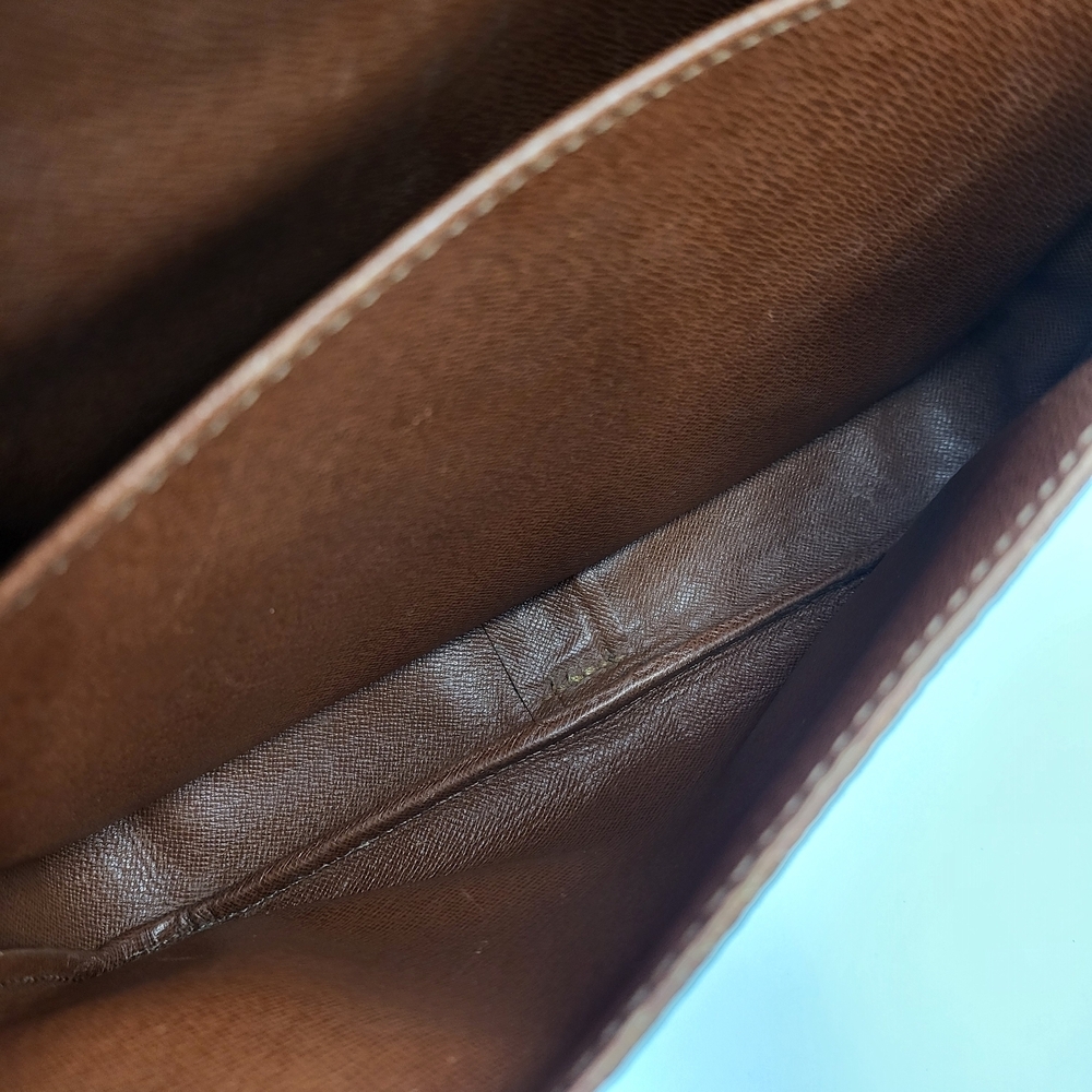 Louis VuittonMonogram Cartouchiere GM Cross Body Bag..Authentic w/COA. - Picture 11 of 16